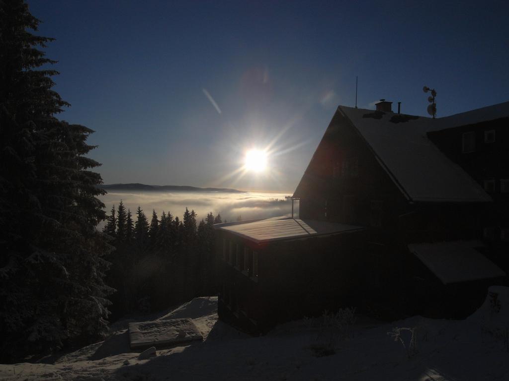 Horská Chata Návrší Hotel Staré Město Esterno foto